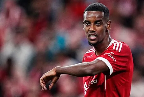 Alexander Isak's Debut Delivers Glamour Amid Noticeable Lack of Match Fitness